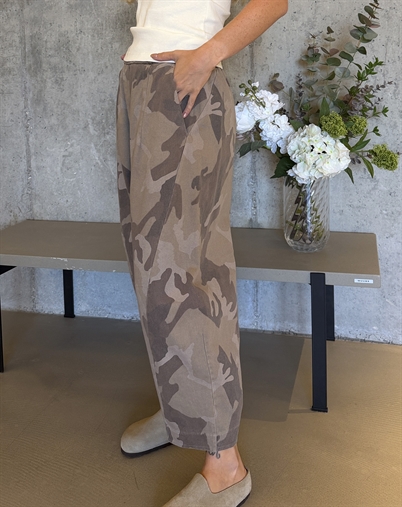 PRE SALE // Marta du Chateau - MDCBeryl Bukser - Beige Camo